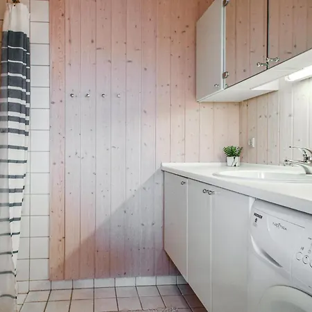 Sohus Holiday home Faebaek